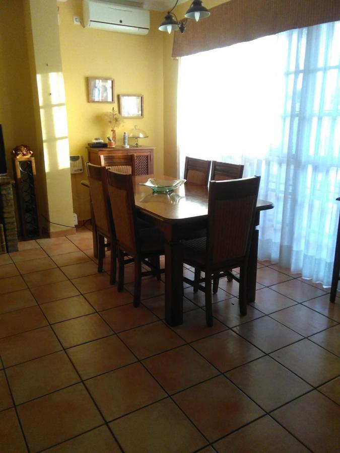 Chalet Con Encanto Villa Palomares del Rio ภายนอก รูปภาพ