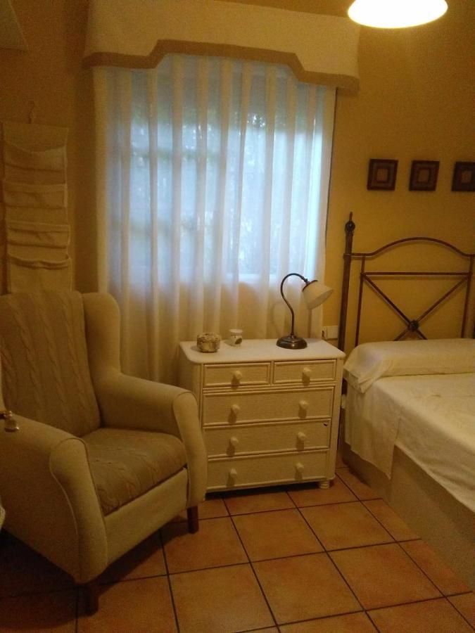 Chalet Con Encanto Villa Palomares del Rio ภายนอก รูปภาพ